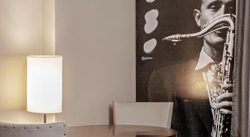 Grezns divvietīgs numurs (1 gulta) (Luxury Double Room) attēls 13