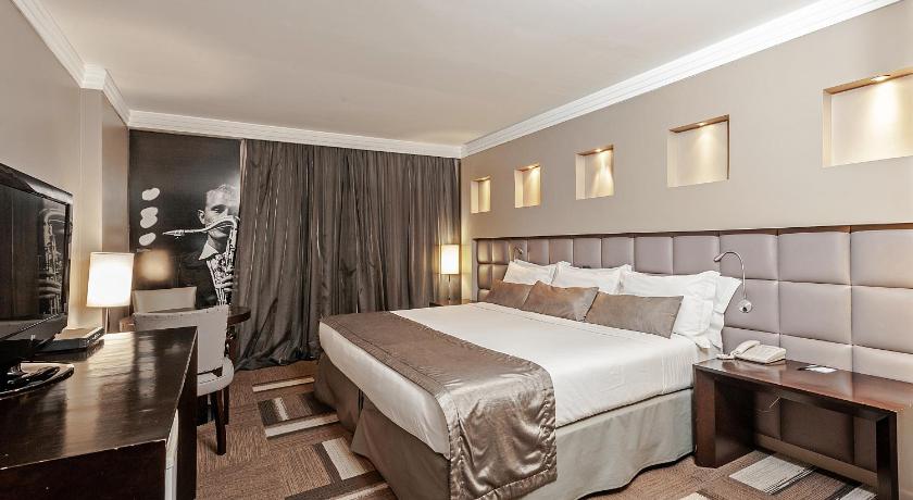Grezns divvietīgs numurs (1 gulta) (Luxury Double Room) attēls 0