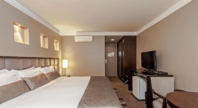 Grezns divvietīgs numurs (1 gulta) (Luxury Double Room) attēls 6