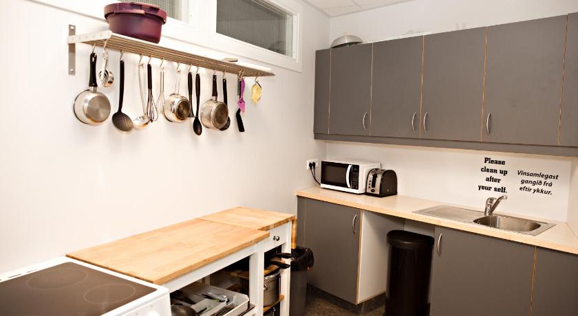 Puffin Nest Capsule Hostel photo