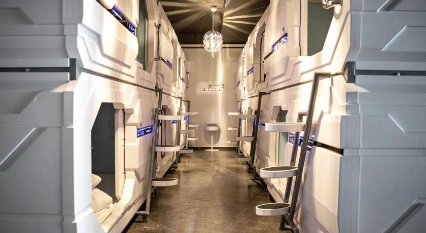 Puffin Nest Capsule Hostel — Hotel in Vestmannaeyjar