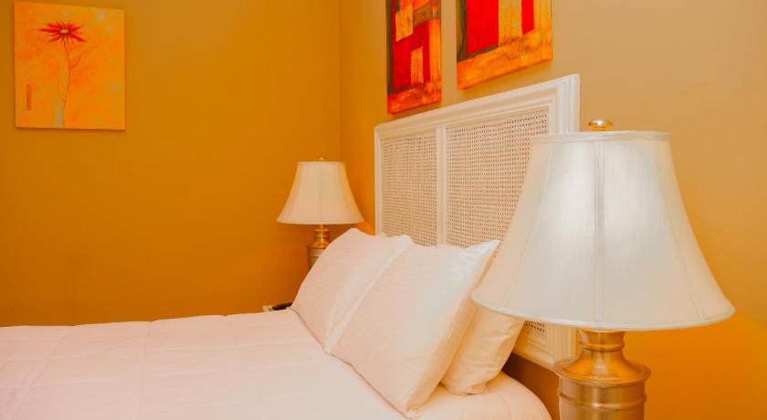 Image of Deluxe Room 7