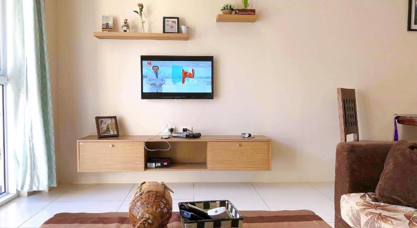 Image of Family Room with Balcony 8