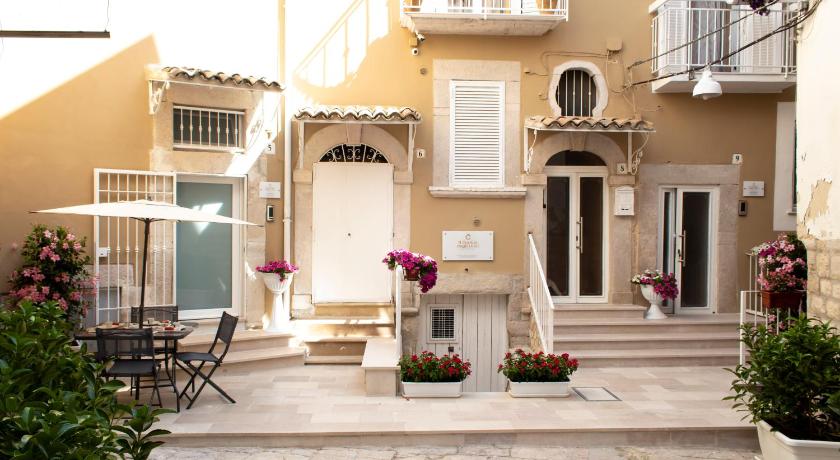Il Cortile degli Ulivi