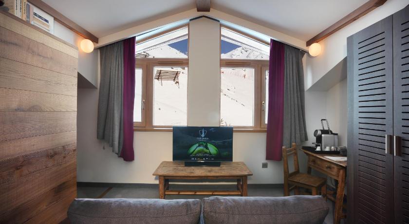 Image of Family Room 5