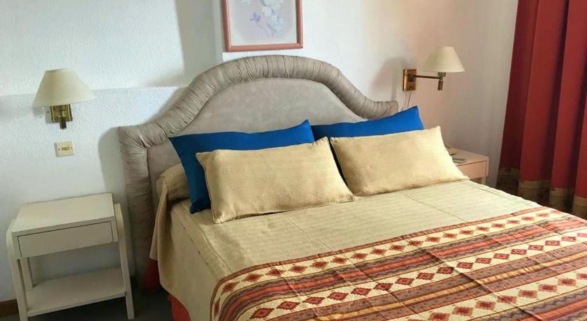 Image of Double Room with Lake View 1
