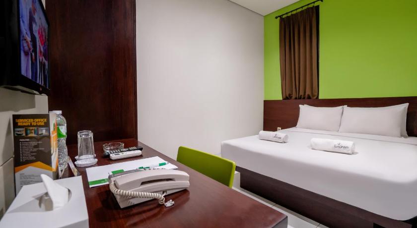LeGreen Suite Setiabudi photo