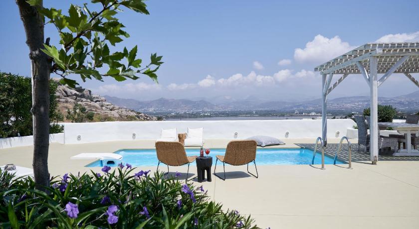 Naxian Utopia | Luxury Villas & Suites