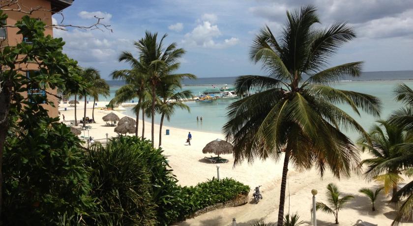 Hotel Arena Coco Playa photo