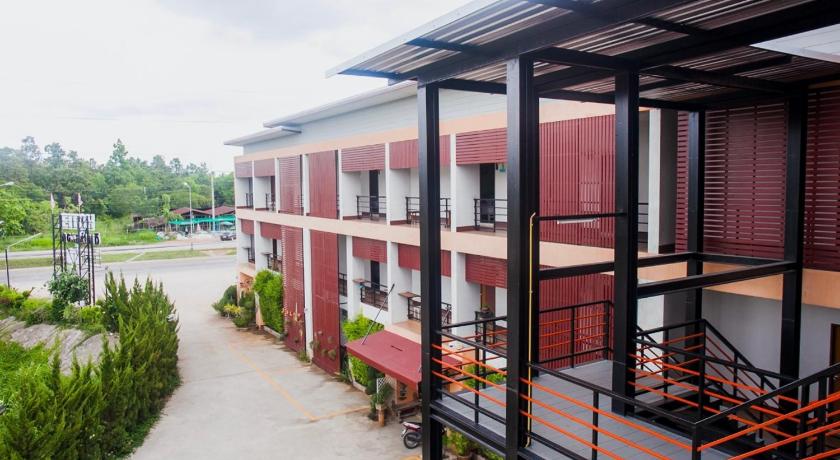 ランプーン The Areaac 2つ星 ホテル レストラン