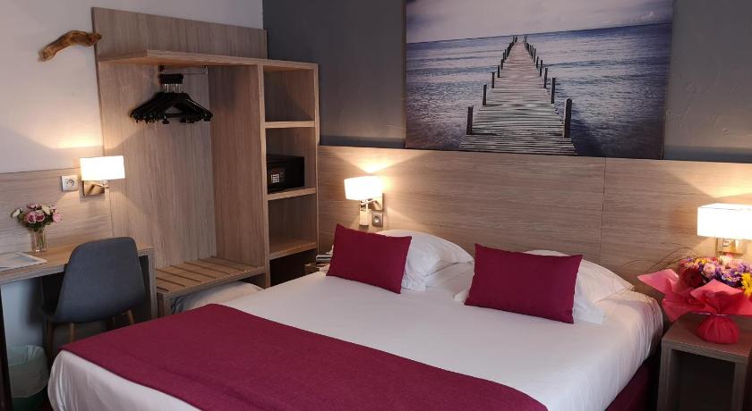 Image of Double Room with Balcony 3