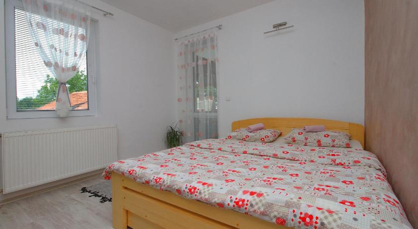 Astra apartman photo