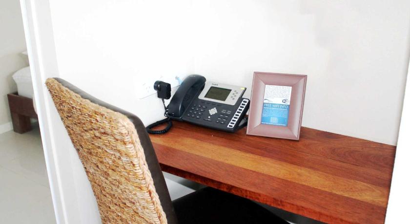 Image of Studio Apartment with Garden View 1