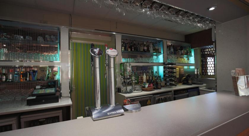 Laguna Hotel photo