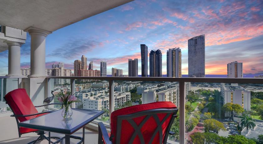 1 2 And 3 Bedroom Miami Ocean Apartments In Miami Beach Fl