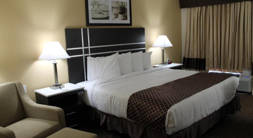 Baymont Inn & Suites by Wyndham Hammond photo