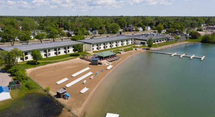 Tawas Bay Beach Resort & Conference Center