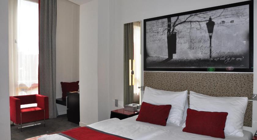 Image of Double Room 9