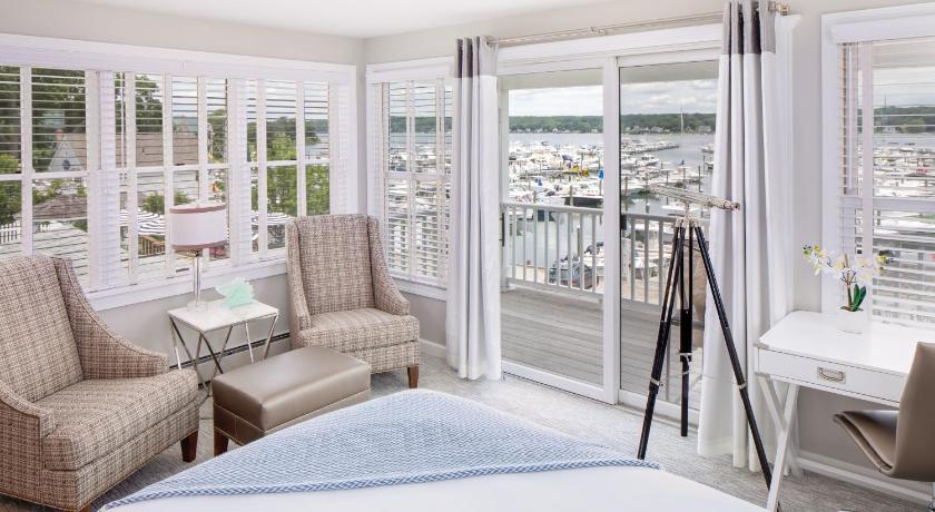나이언틱 (CT) Inn at Harbor Hill Marina 3성급 숙소 스위트룸
