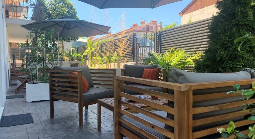 Apartments Artemus Karliva — Hotel in Izola
