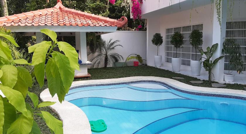 SUNKISS VILLA by Yogya Tropicana photo