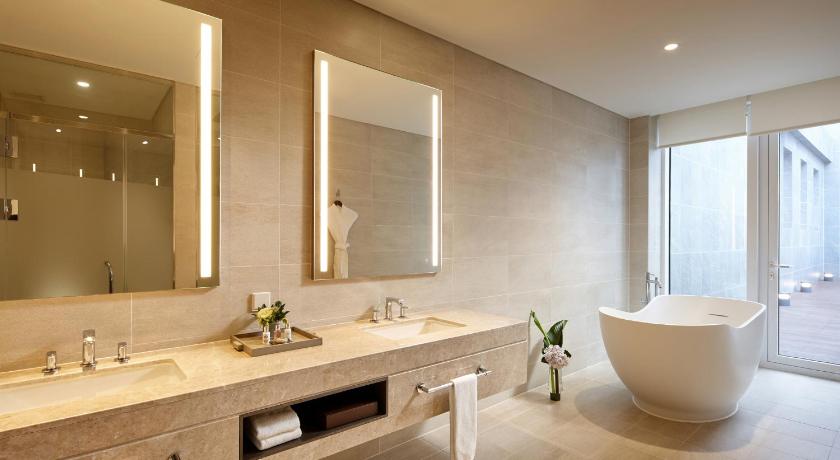 Image of Presidential Suite 2