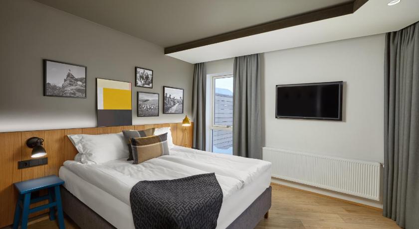 Image of King Suite 1