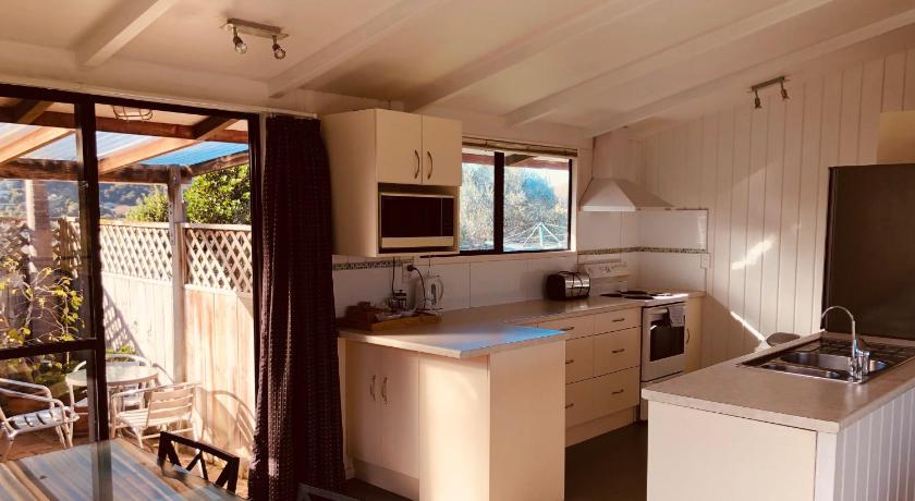 Image of Three-Bedroom Cottage 1