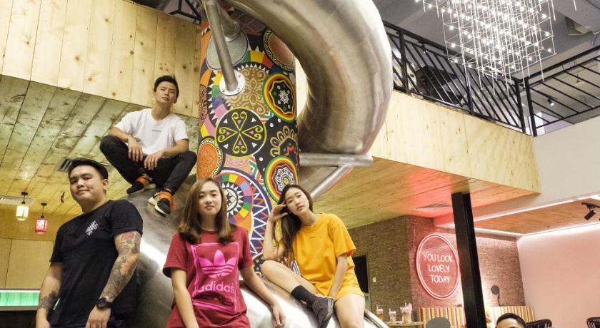 コタキナバル TOOJOU Kota Kinabalu 3つ星 ホテル 客室