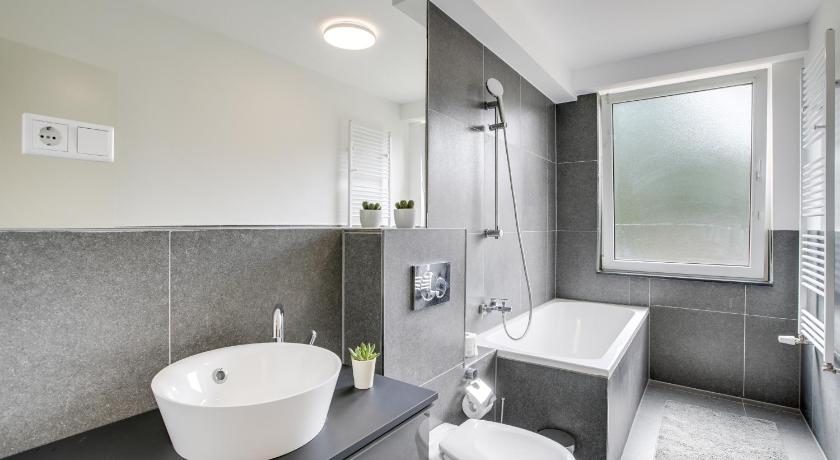 Krefeld Stay Here ND Apartments 3-Star Guesthouse restaurant