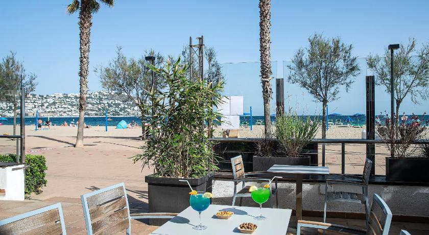 Hotel Monterrey Roses by Pierre & Vacances