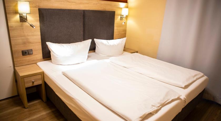 柏林 BlnCty Hotel 酒店 泳池