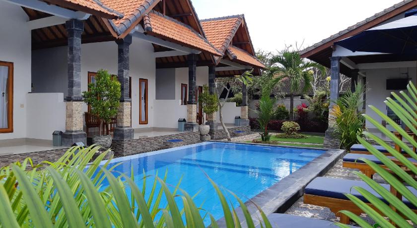 Bali Miko Bali Bungalow 4-Star Guesthouse pool
