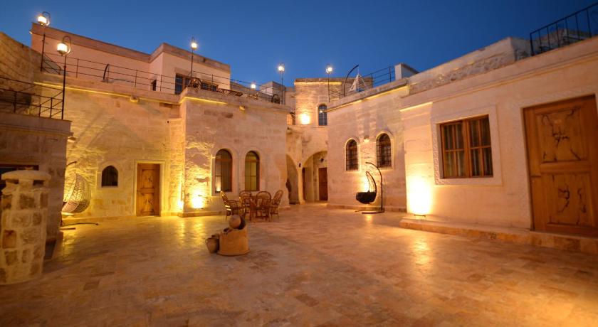 Crassus Cave Hotel photo
