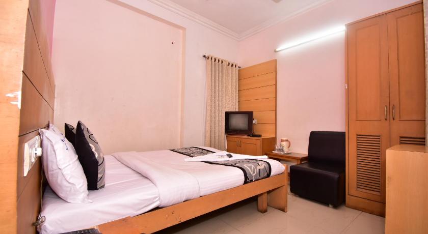 Image of Double Room AC 2