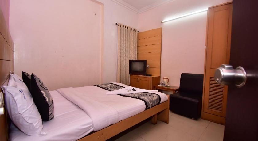Image of Double Room AC 6