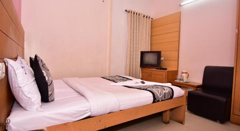 Image of Double Room AC 7