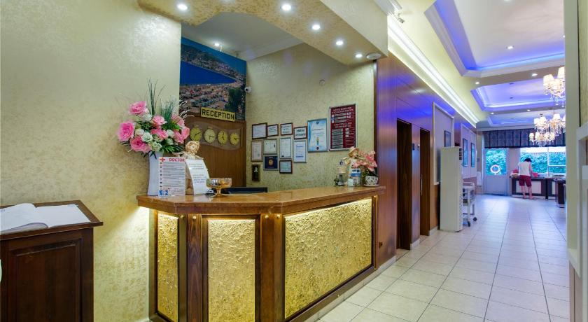 Alanya Beach Hotel