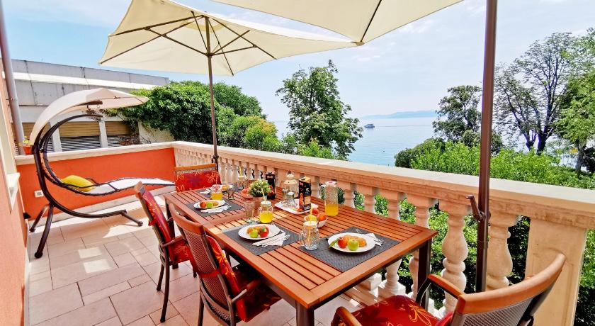 Golden Sea Booking Deals 2021 Promos