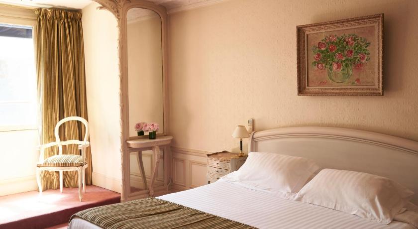 HOTEL LANGLOIS photo