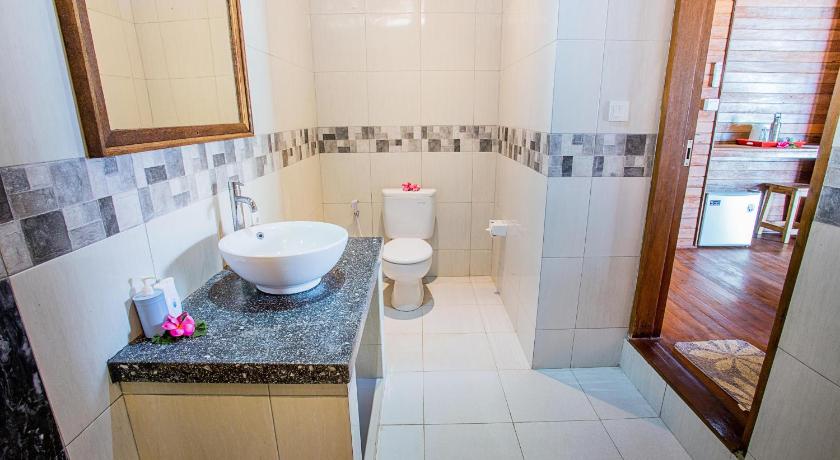 Image of Deluxe Sea View 11
