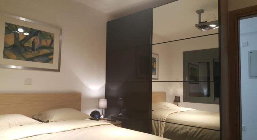 Kennedy Deluxe Suites