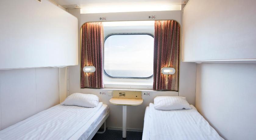 Standard cabin with sea view