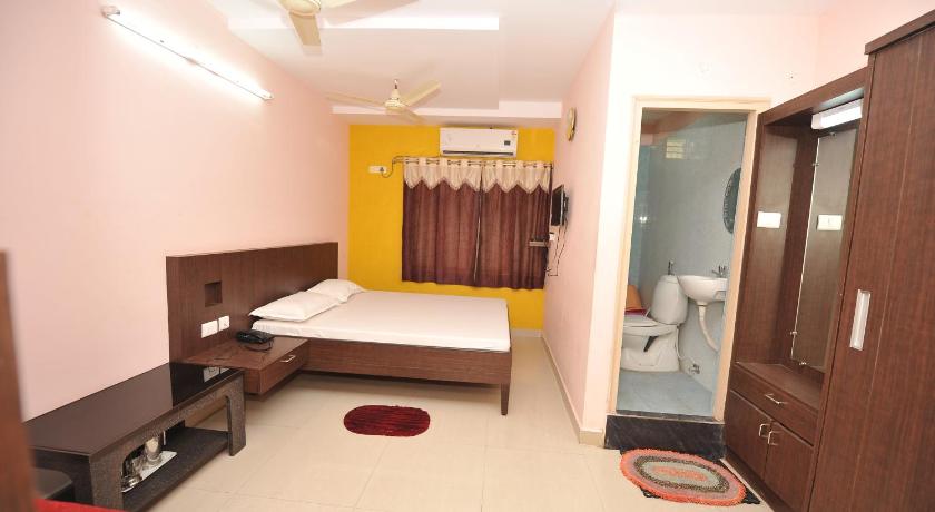 Shree Laxmi Guest House - image 20