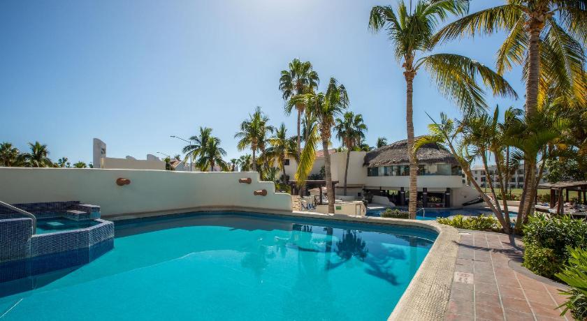 Park Royal Homestay Los Cabos