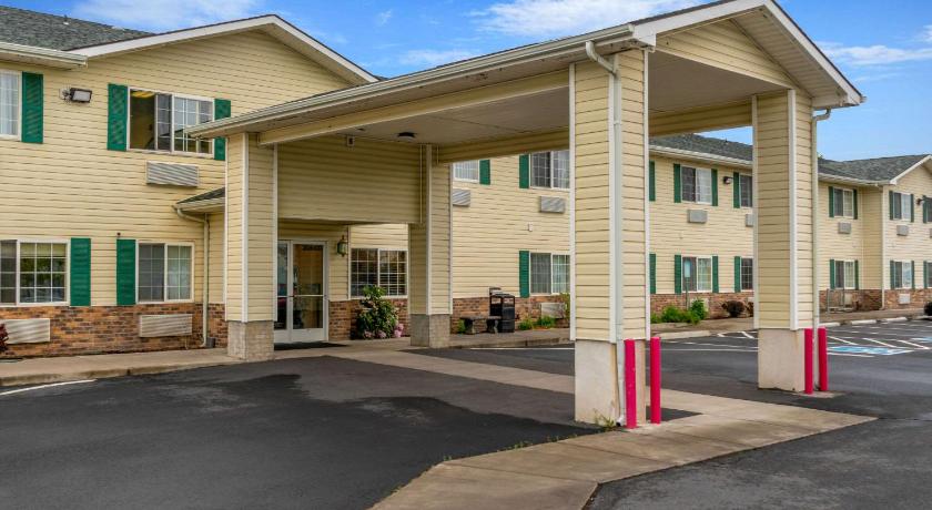 Quality Inn photo