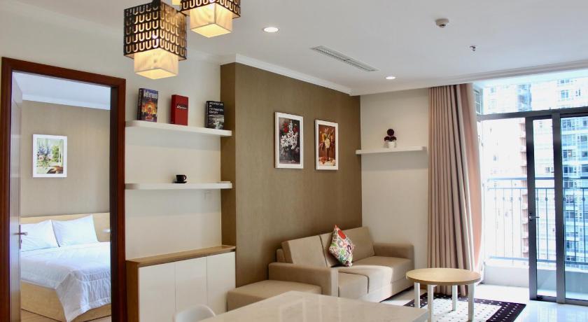 Ho Chi Minh City LuxHomes Saigon - Vinhomes Central Park 4-Star Guesthouse restaurant