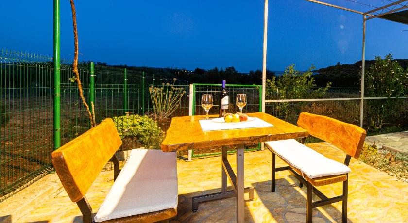 Guest House Pelja photo