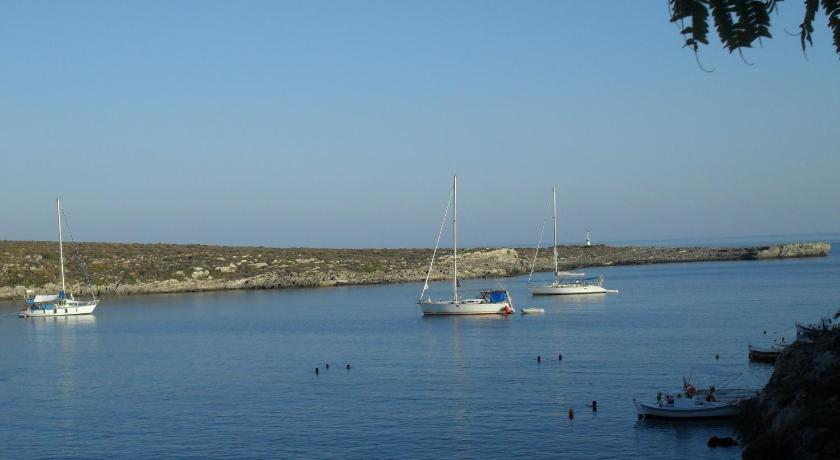 Emmanouil — Hotel in Kalamos (Cythera)