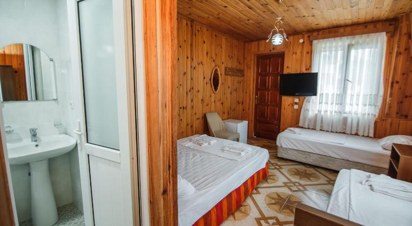 Guest House Nia photo